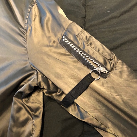 FOREVER 21 MENS BOMBER JACKET - Picture 3 of 4